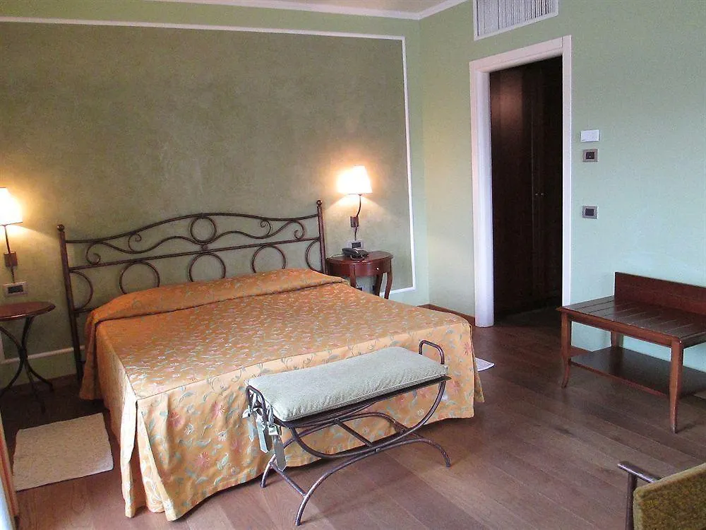 La Darsena Boutique Hotel & Restaurant Tremezzo